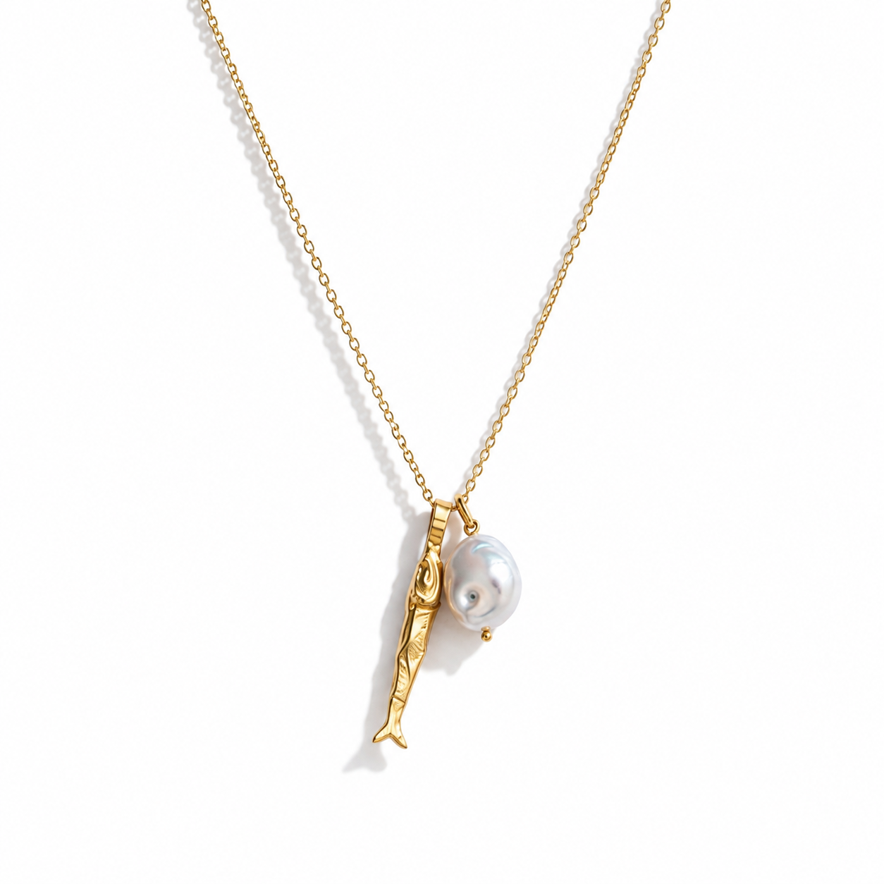 The Pearl Catch Necklace