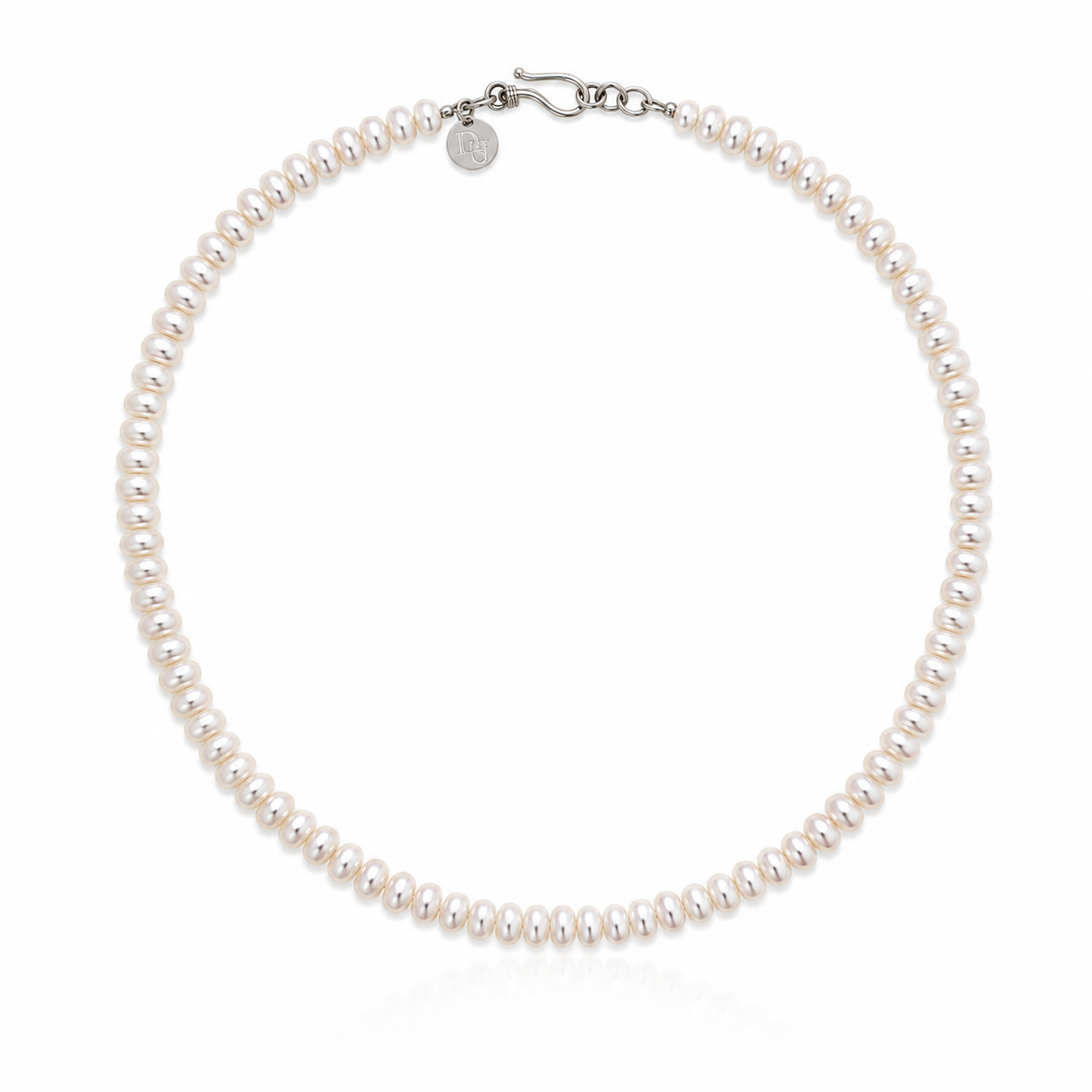 Staple Pearl Choker